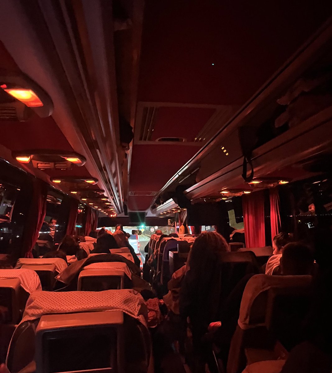 Deveyi güdemedik bi diyardan gitmeyi deneyelim.