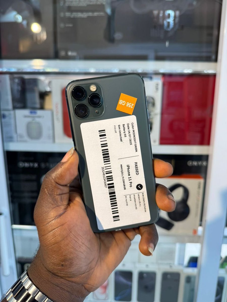 I C L O U D 🌩 P A L A C E tweet media