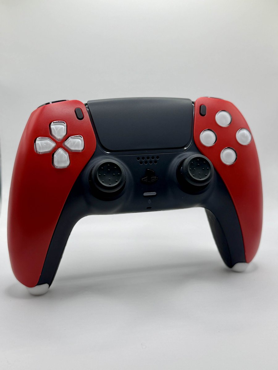 Black or white buttons?