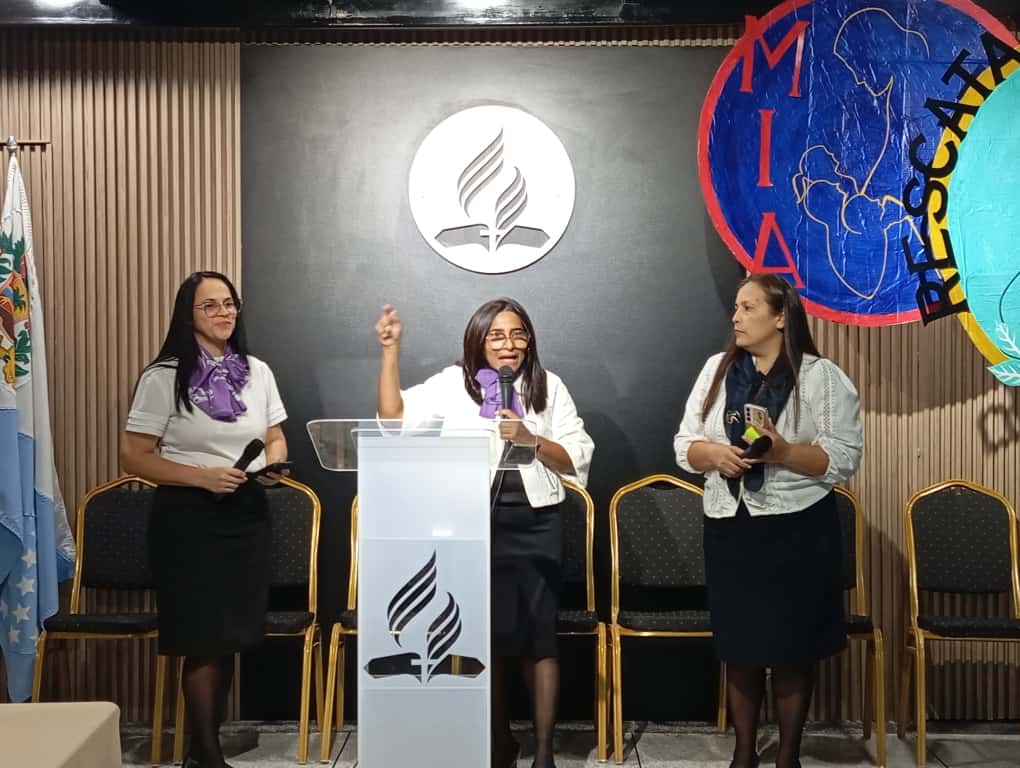 Congreso MM y MIA "Rescatad@s para este tiempo" de la Zona II  de MVNOR. Barcelona, Noviembre 7-8, 2025

Ponentes: Hna Raquel de Paredes, Coord. MIA/MM de la UVO, y la Msc. Sonia Bullón

Certificaciones: 187 del MM y 48 del MIA

<a href="/mivenoriental/">Misión Venezolana NorOriental</a>
<a href="/uvoriental/">Adventistas Venezuela</a>