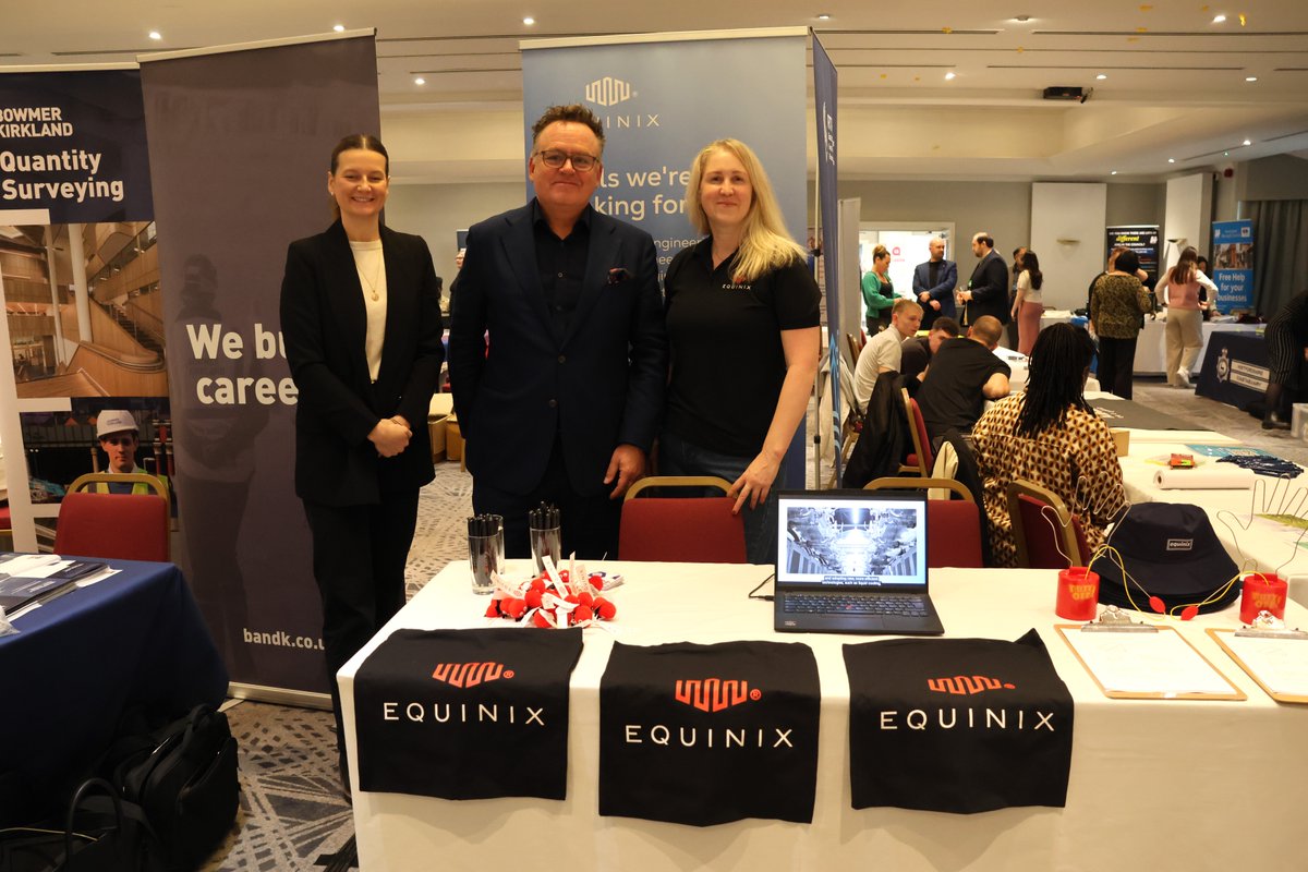 HertsmereBC's tweet photo. 🐝 There was a real buzz in the air at Wednesday’s ‘Generation Hertsmere’ careers event, organised in partnership with @Hertfordshire Futures. 500 young people from schools &amp; further education had the chance to connect directly with 67 local employers about their career options. https://t.co/oB4fqE4FXL