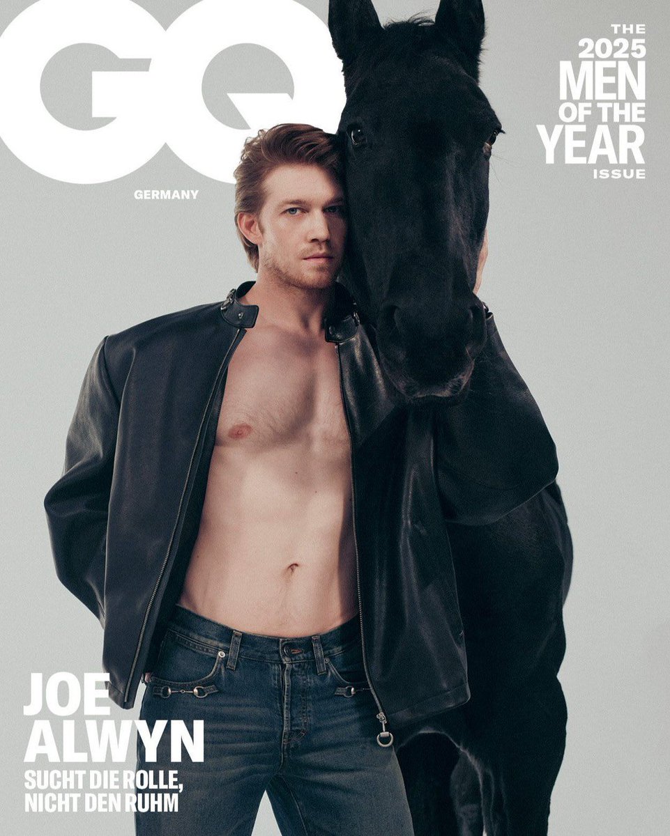 SeriesBrasil's tweet image. Joe Alwyn é eleito um dos Homens do Ano pela GQ Alemanha.