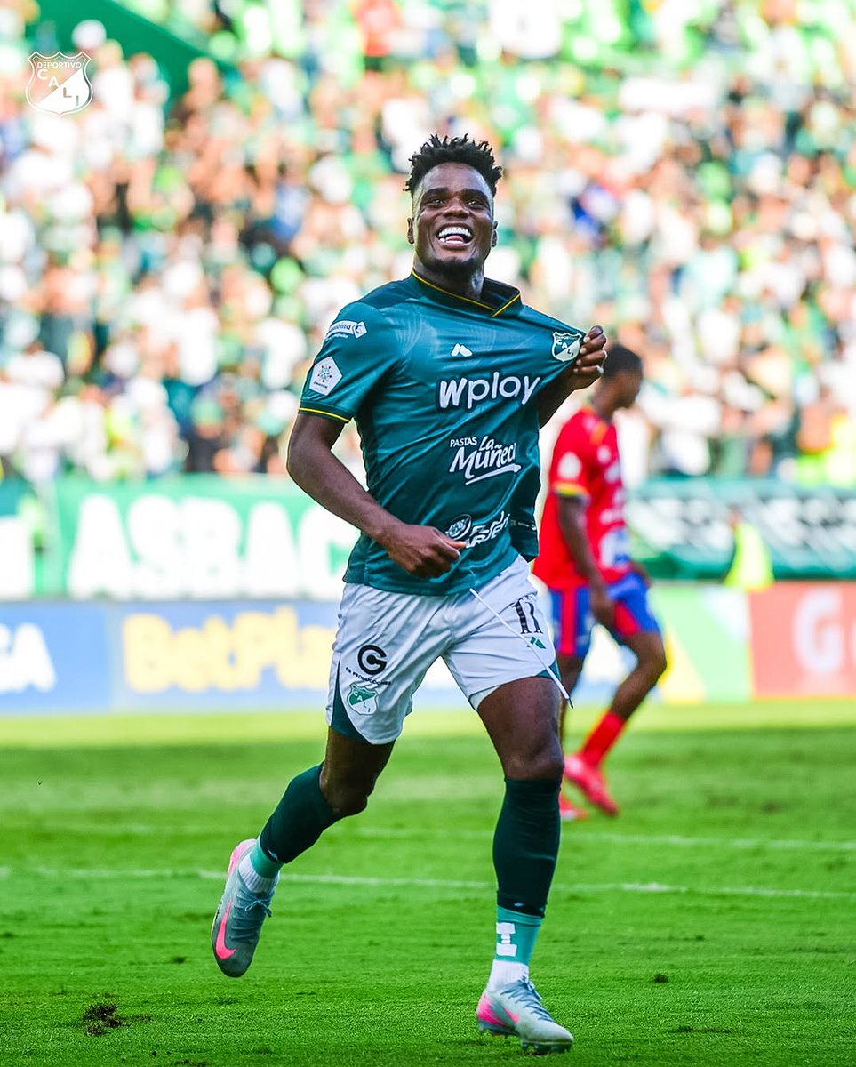 ¡Atención!

<a href="/oncecaldas/">🏆 Once Caldas ⭐️⭐️⭐️⭐️</a> está interesado en el extremo del <a href="/AsoDeporCali/">Deportivo Cali</a> Andrey Estupiñán, el jugador no seguirá en el cuadro azucarero, también interesa en <a href="/Equidadfutbol/">Club Deportivo La Equidad</a> 

Fuente: <a href="/JulianCaperaB/">Julián Capera</a>