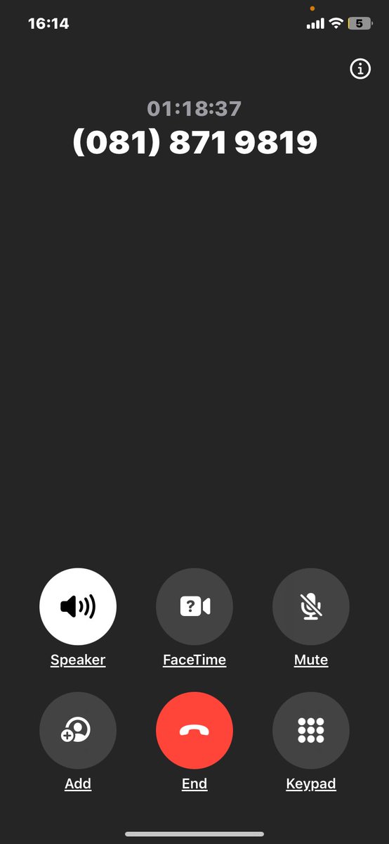 Kerro92's tweet photo. @SkyIreland currently on hold over and hour trying to talk to a member of your Loyalty team! What a disgrace!!! https://t.co/8e5HILoo2u