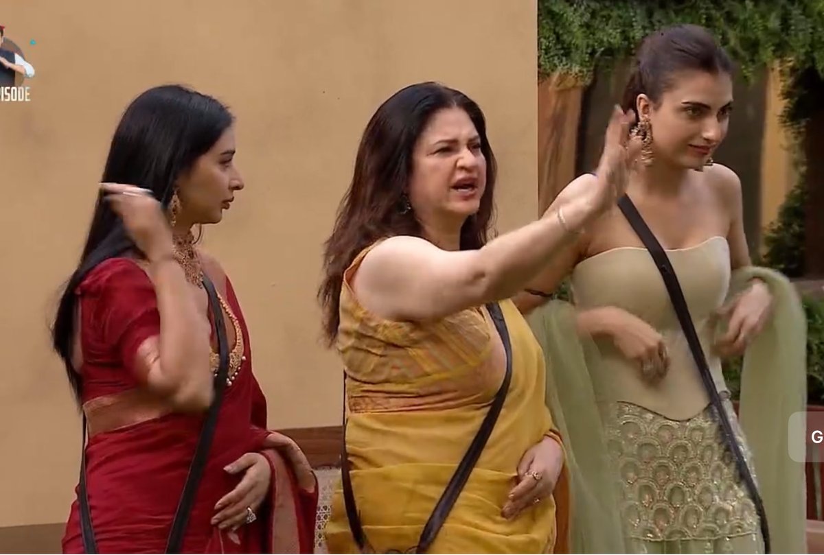 im_akshat2119's tweet photo. Highlight of the episode ❤‍🔥
These three can eat Amaal and superstar chachi in breakfast.

#TanyaMittal #FarrhanaBhatt #BiggBoss19 https://t.co/b1wMfrtJia