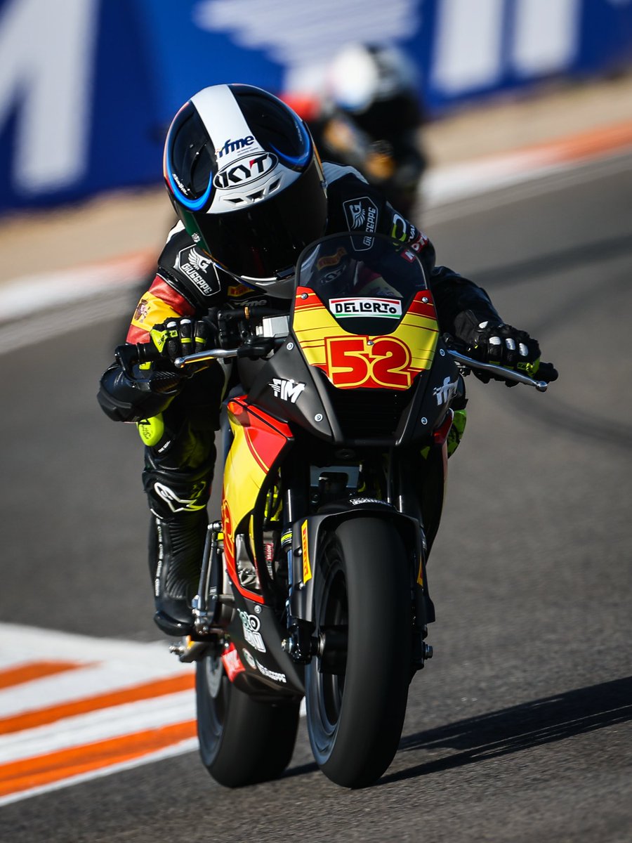 motominiws's tweet image. Final Top 10 of today in 160cc 🔥

1️⃣  Javier Vigueras #52
2️⃣  Al-Adam Mikail #35
3️⃣  Witold D. Kupczynski #51
4️⃣  Daniel Putorti #31
5️⃣  Berkay Sariay #13
6️⃣  Jan Babiarz #19
7️⃣  Jase Dill #58
8️⃣  Mattia Gabrielli #32
9️⃣  Rentaro Yoshimura #33
🔟  Huang Tingnuo #17

#MotoMini