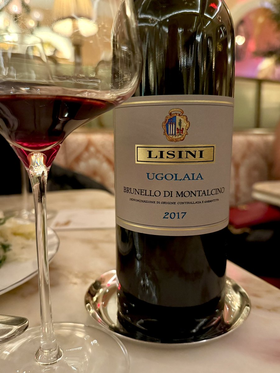 ff6_js's tweet image. The 2017 of Lisini&apos;s flagship &quot;Ugolaia&quot; Brunello is great already but will likely improve with 3-5 years of bottle age. Traditional, beautiful expression of Sangiovese.