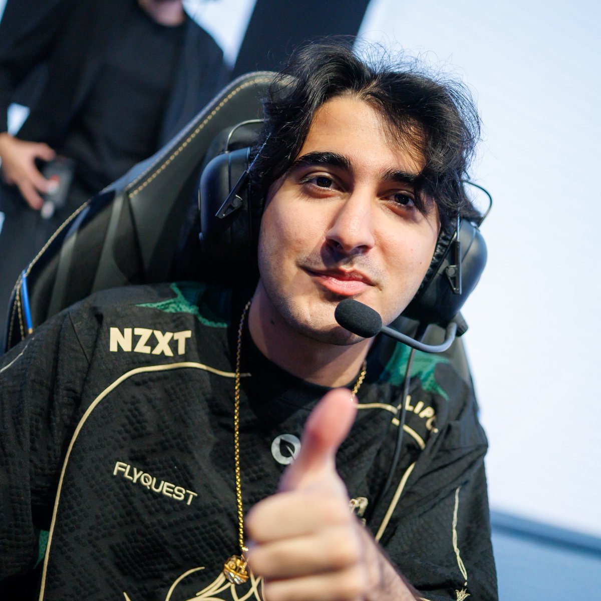 [OFFICIAL] FlyQuest 🇺🇸 announce the return of midlaner Quad 🇰🇷 and botlaner Massu 🇨🇦🇮🇶 to their 2026 LCS roster.

The carry duo won the 2024 LCS Championship, two LTA North Splits, and the 2025 LTA Championship together.