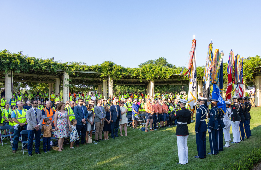 TeamEngine_IO's tweet photo. 🇺🇸 @the_nalp Veterans in Landscape Network (VILN) provides veterans a community to connect and thrive in the landscape industry. Learn more: https://t.co/F44phYPJA8

#LandscapeIndustry #VILN #CareerTransition #VeteransDay https://t.co/E5ouHBnLuJ