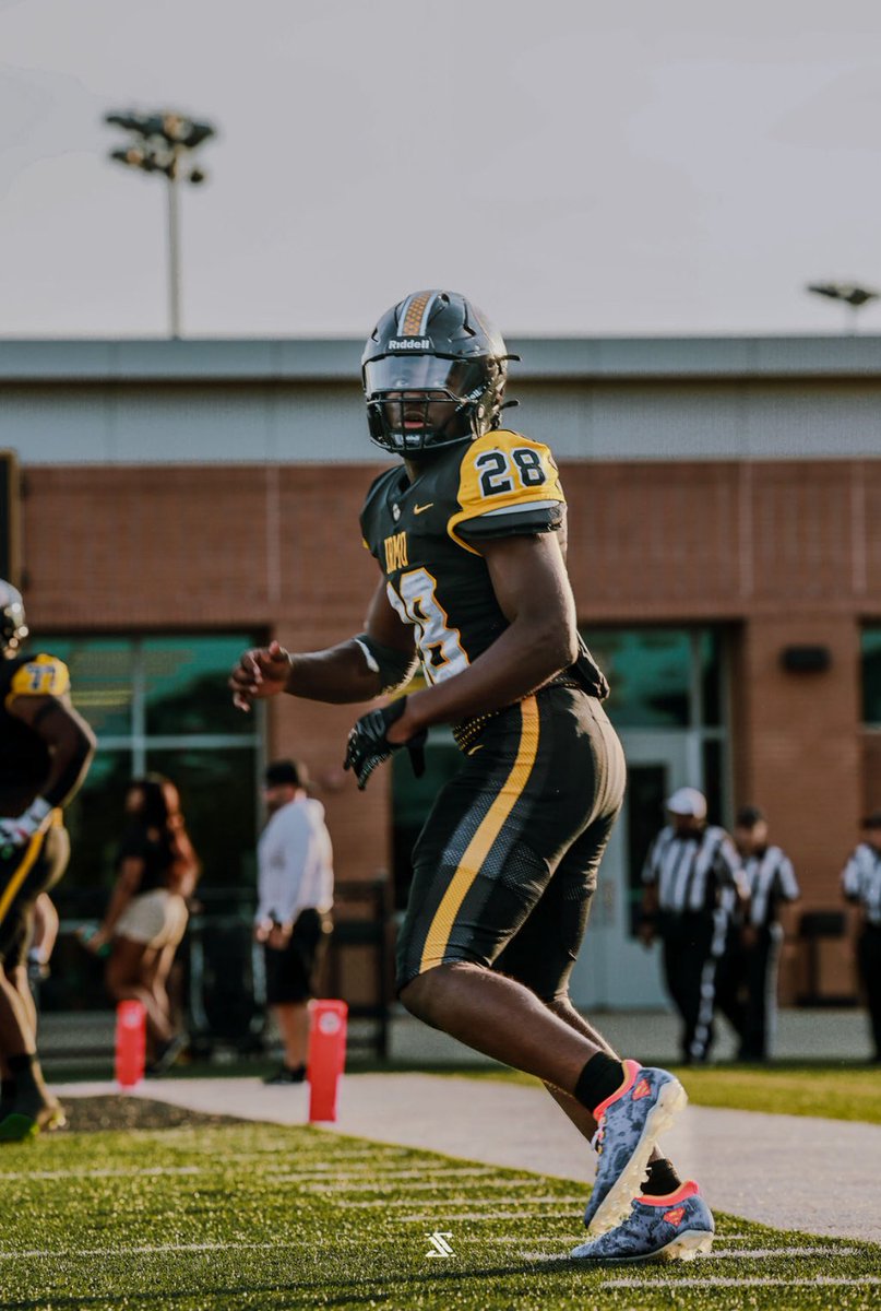 Amire White tweet media