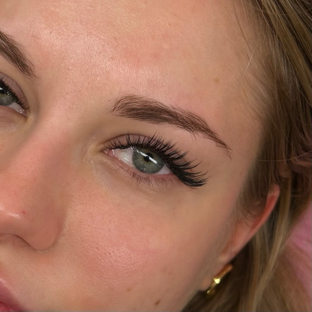 safetydouce's tweet photo. dziewczyny jak jesteście z wrocławia to zapraszam was bardzo na rzęski do mnie! będzie mi bardzo miło 🌷🌷
ig; pattie.lashes https://t.co/SosNfEg8hA