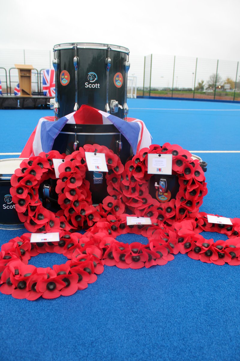 Remembrance Day

Today, our school united to honour and reflect on the bravery and sacrifice of those who served in both World Wars.

Read the full story on our website: sdcc.net/news/?pid=73&n…