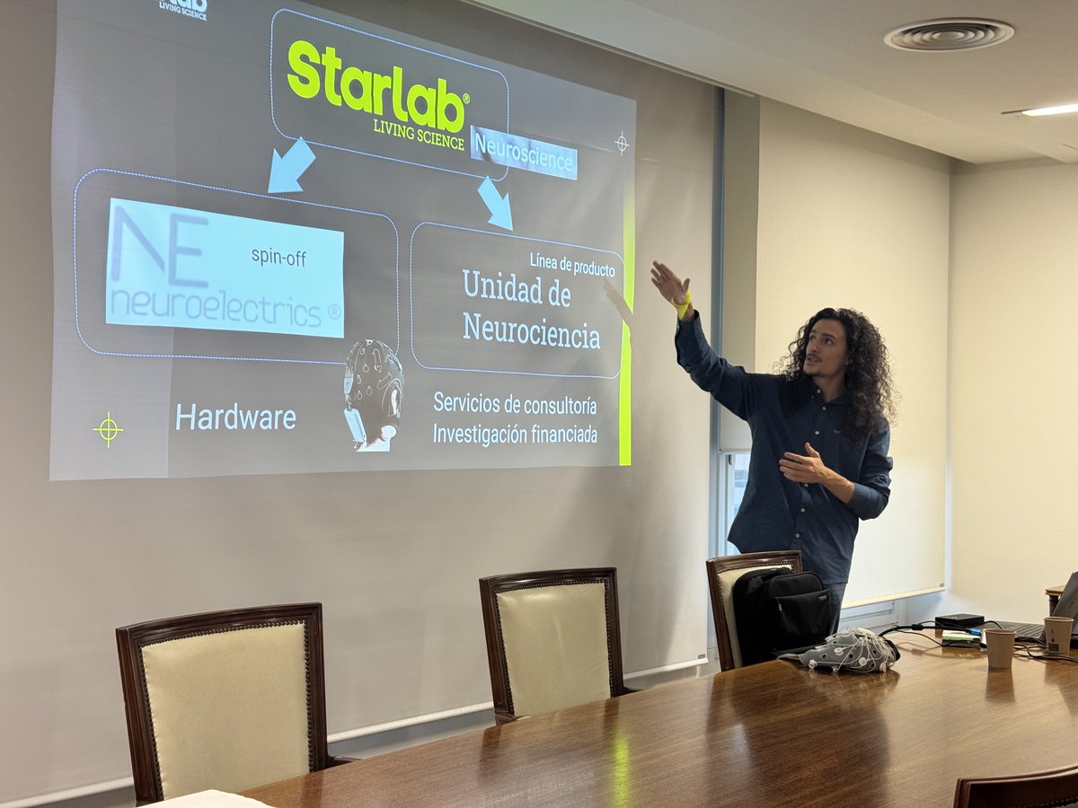 Neuroelectrics's tweet image. Throwback to the Neuroscience &amp;amp; Extended Reality Workshop at the Col·legi d’Agrònoms de Catalunya.
Starlab Barcelona (@starlabdf2) shared a real use case on applied neurotechnology.
Thanks to IRTA and AEPAS for hosting. 🧠✨
#Neurotech #XR #EEG #tES