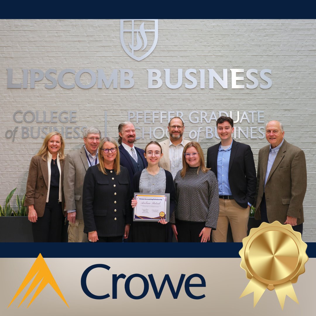 Delighted to welcome our friends from Crowe, LLP to campus for a celebration breakfast! 🎉 Congratulations to senior accounting major Avelina Batsuk on receiving an accounting scholarship—and cheers to Bryce Caples on accepting a post‑graduation role with Crowe.