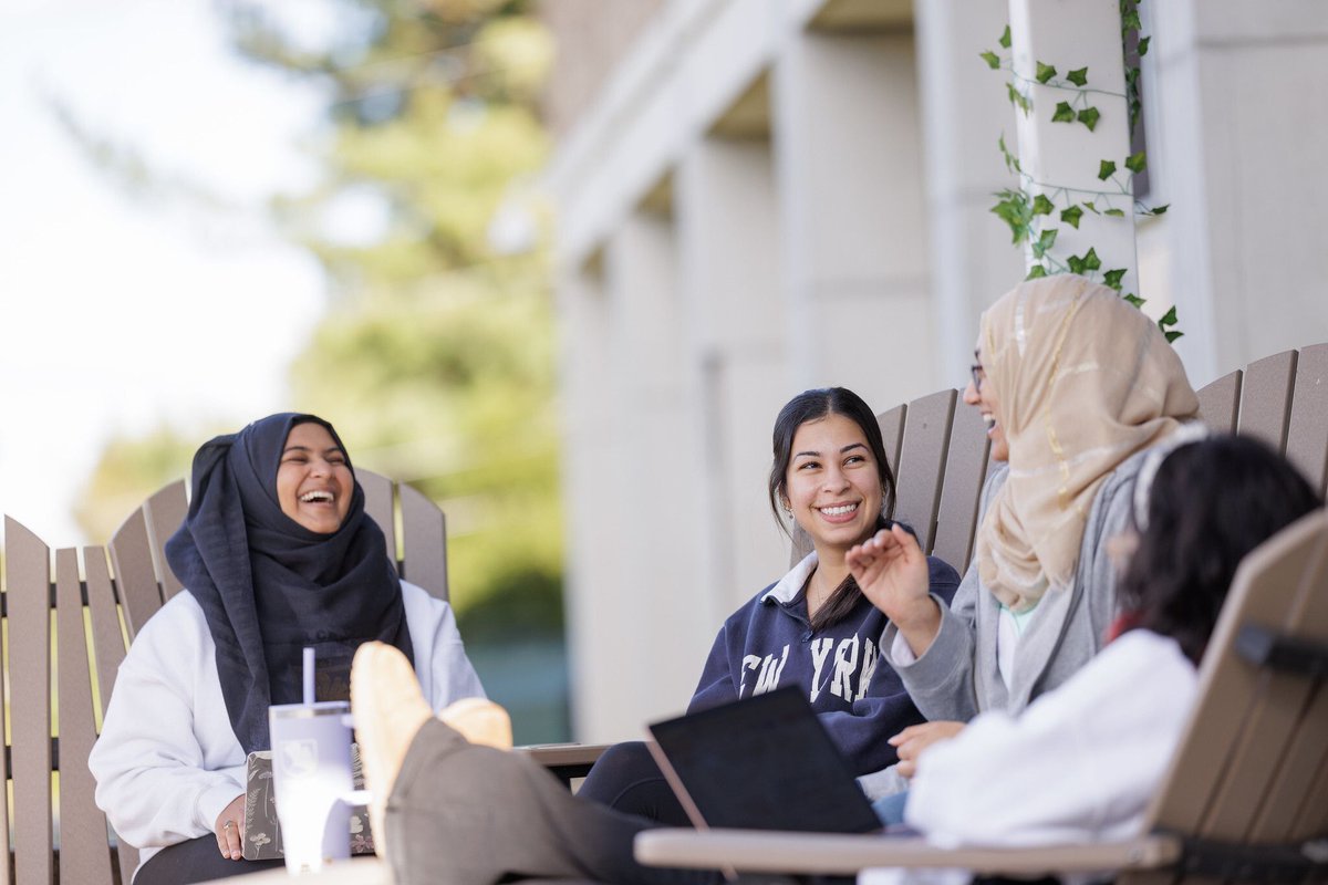 Cedar Crest College tweet media