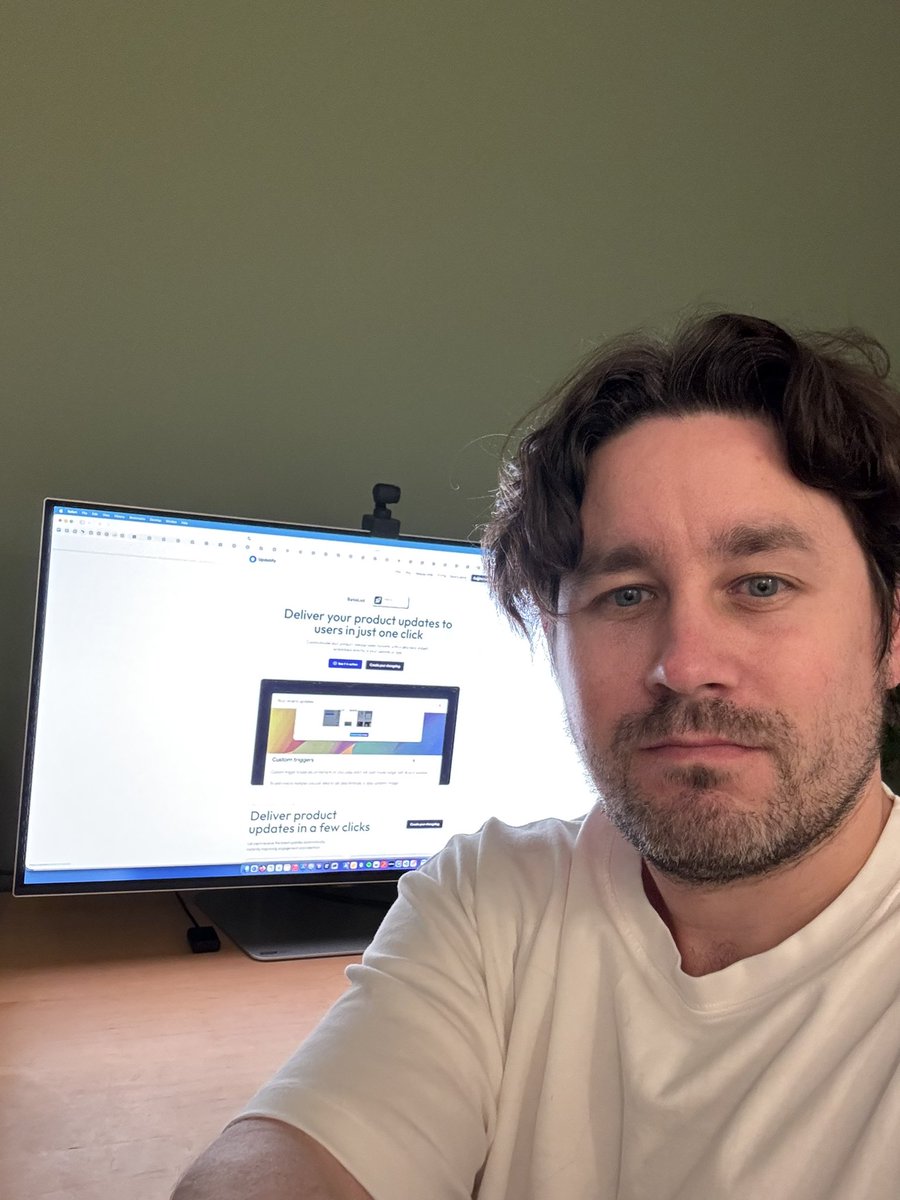 Alex 🔔 | updatify.io tweet media