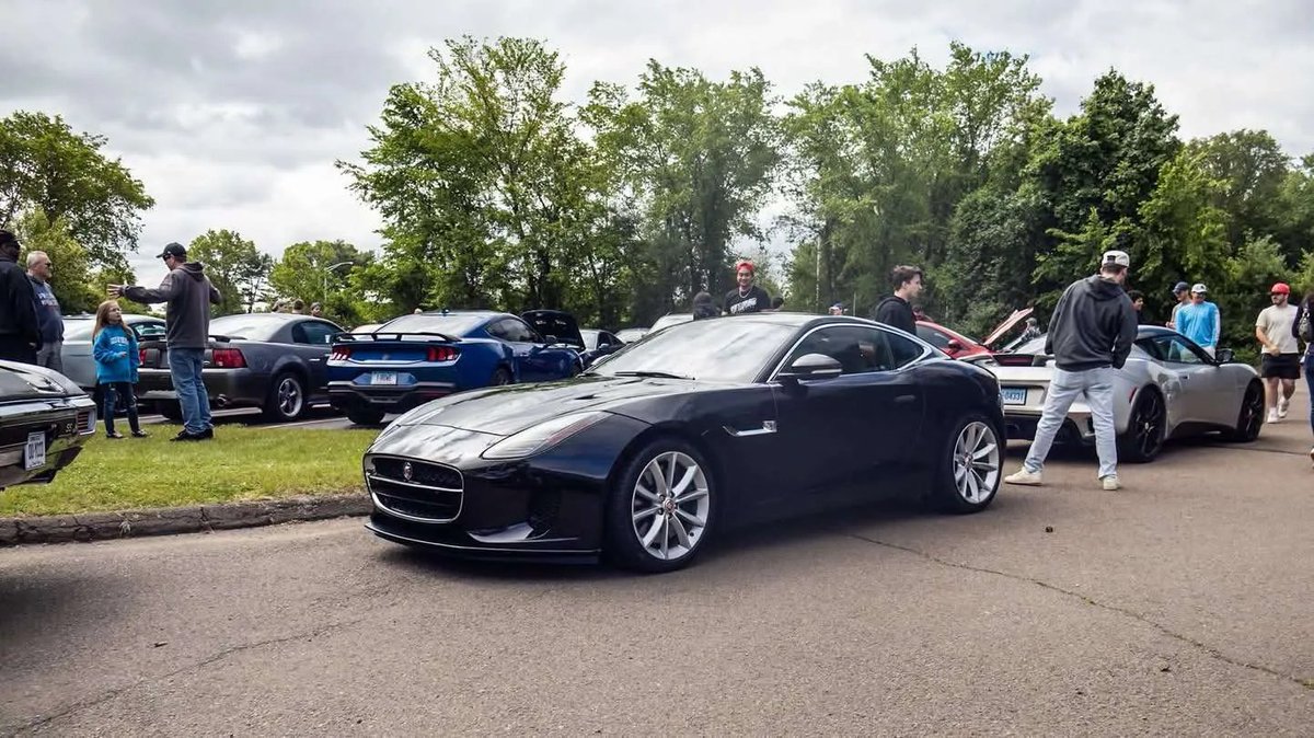 MaskedBaveru's tweet image. 6 years of grinding before I treated myself.

Stay true to yourself, trust in god&apos;s plan, and the rest will fall into place. #Jaguar #FType