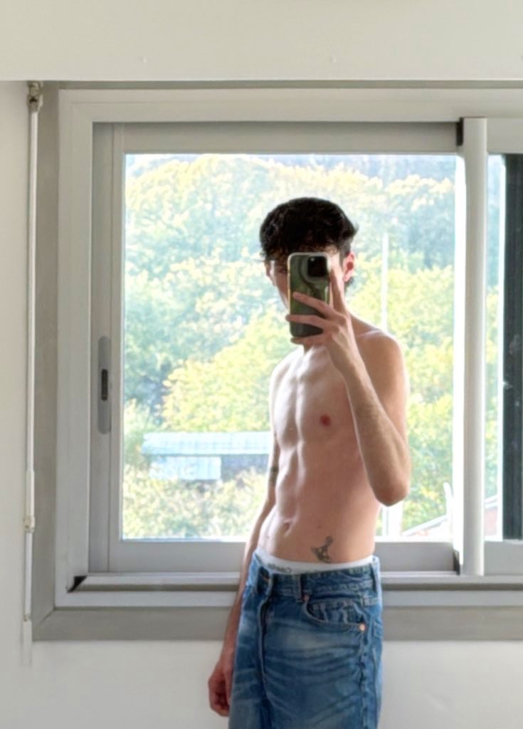 frutiger bastien tweet media