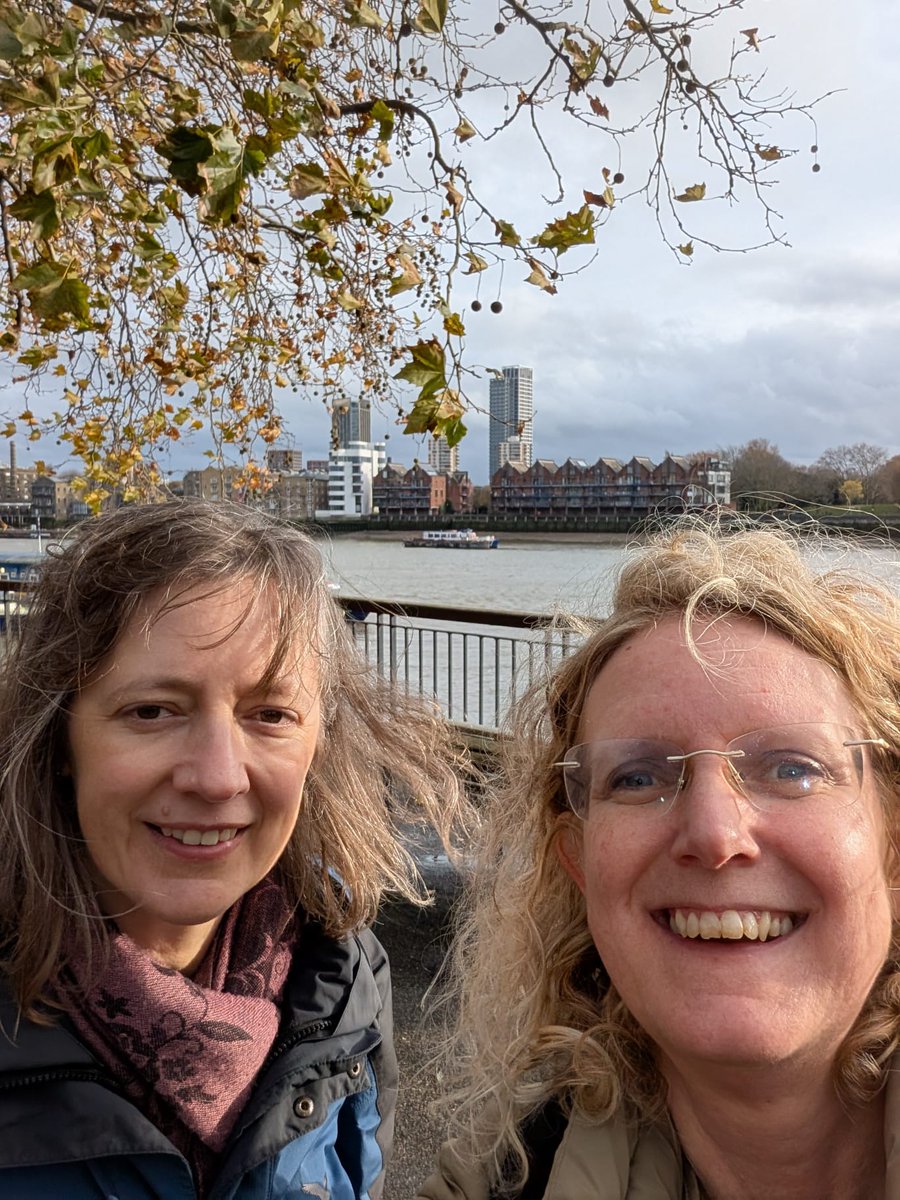 Creative English tweet media