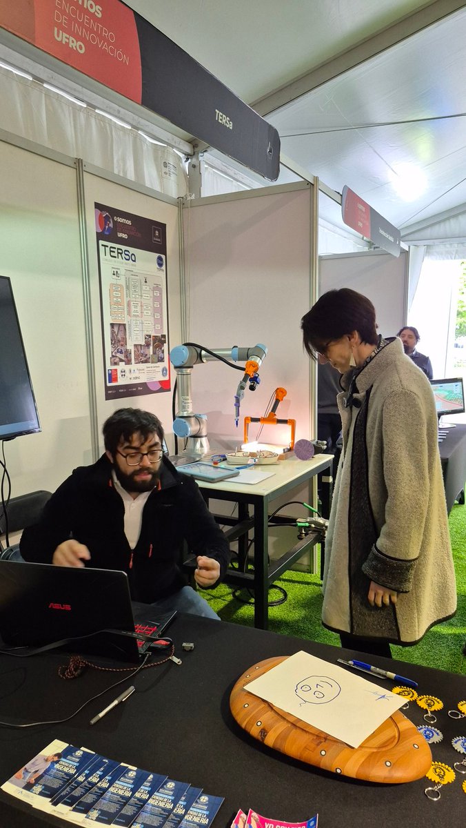 MAM_UFRO's tweet photo. Hoy estamos participando en la feria #SOMOS #UFRO de la @UFrontera. #manufactura #avanzada #mecatrónica https://t.co/aJrFRb8OrL