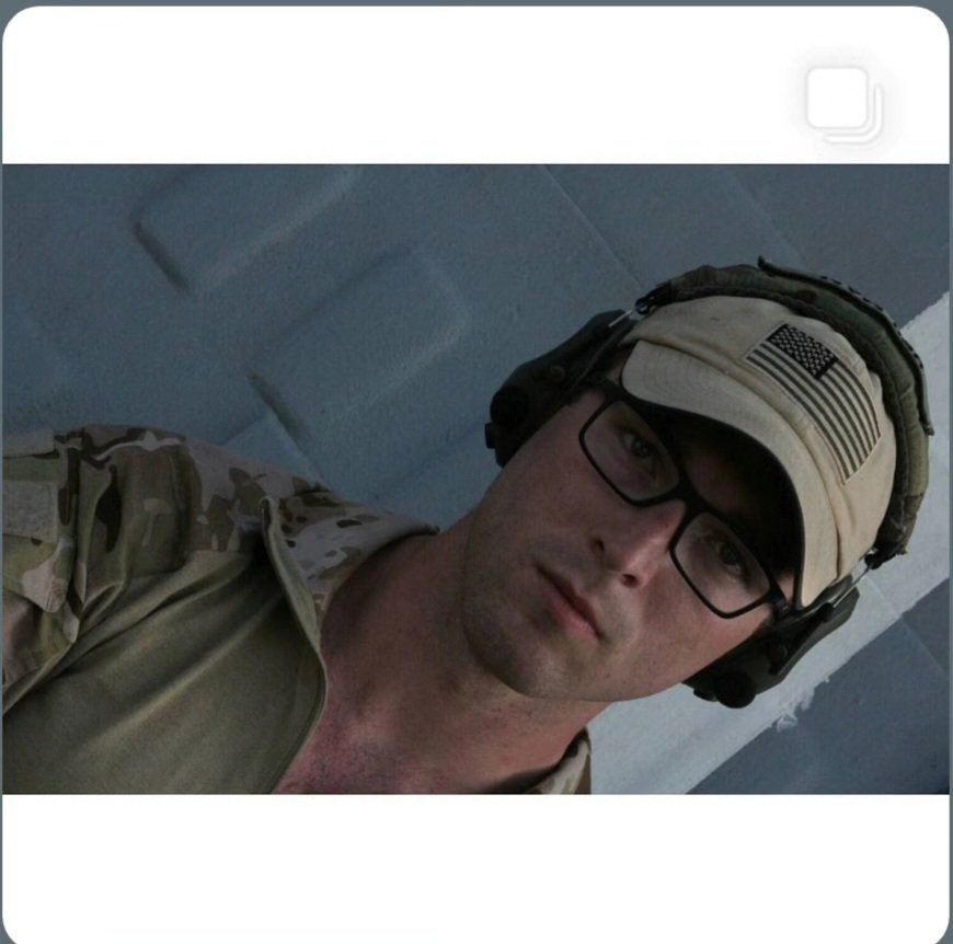 johncheilly's tweet image. Someone order me an Uber to Chili's