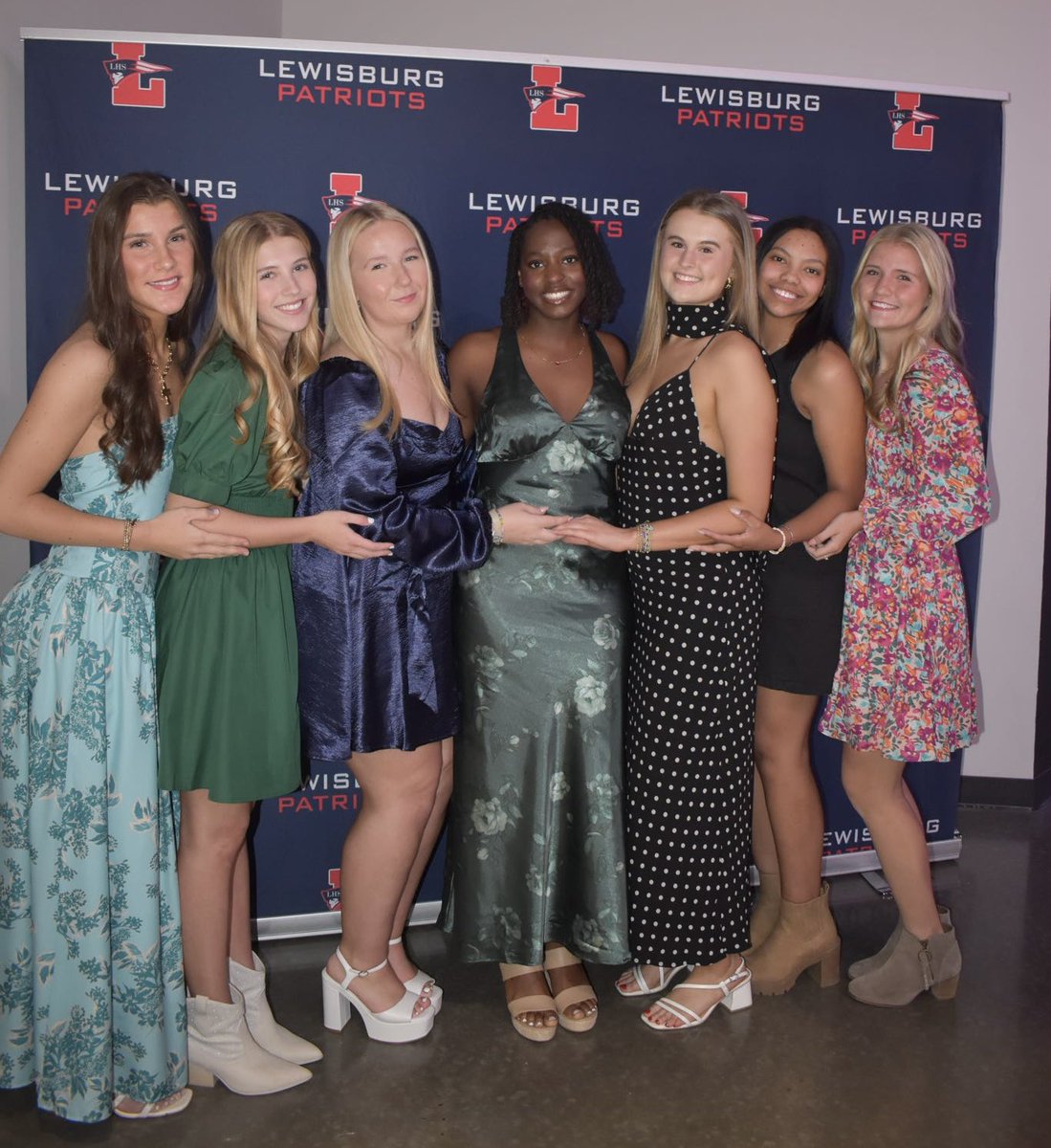 Lewisburg Volleyball tweet media