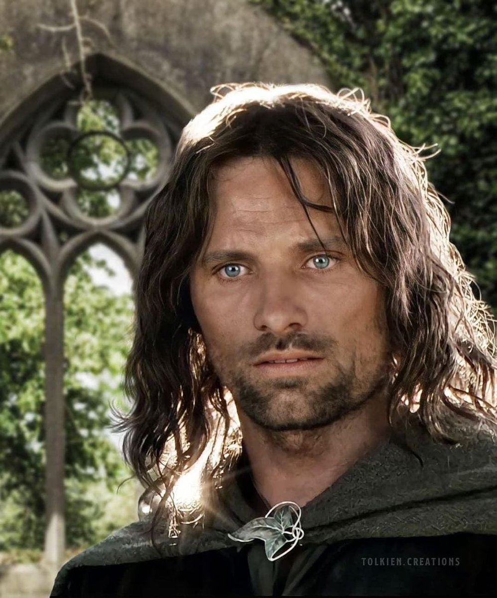 HighElfLessien's tweet image. Post two characters you love and tag six friends to do the same🙂

I’m actually posting 3! Frodo from the books, Aragorn from the movies and Celebrimbor from RoP 

@myelessar @hermoonself @vaIandil @jessicannatar @Not_Sauron_ @kait2020