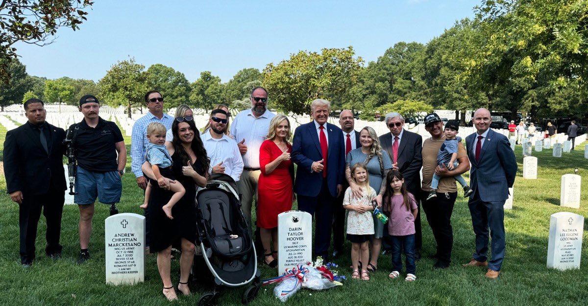 Not Your Average Liberal tweet media