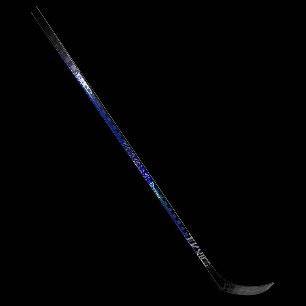 Rogue D EX Pro - takes everything players love about the ROGUE D PRO and adapts it for taller and stronger athletes who need more reach, more stability, and more leverage. #GrabYourTwig
.
.
#hockeylife #icehockey #hockeyplayer #hockeystick #hockeyparent