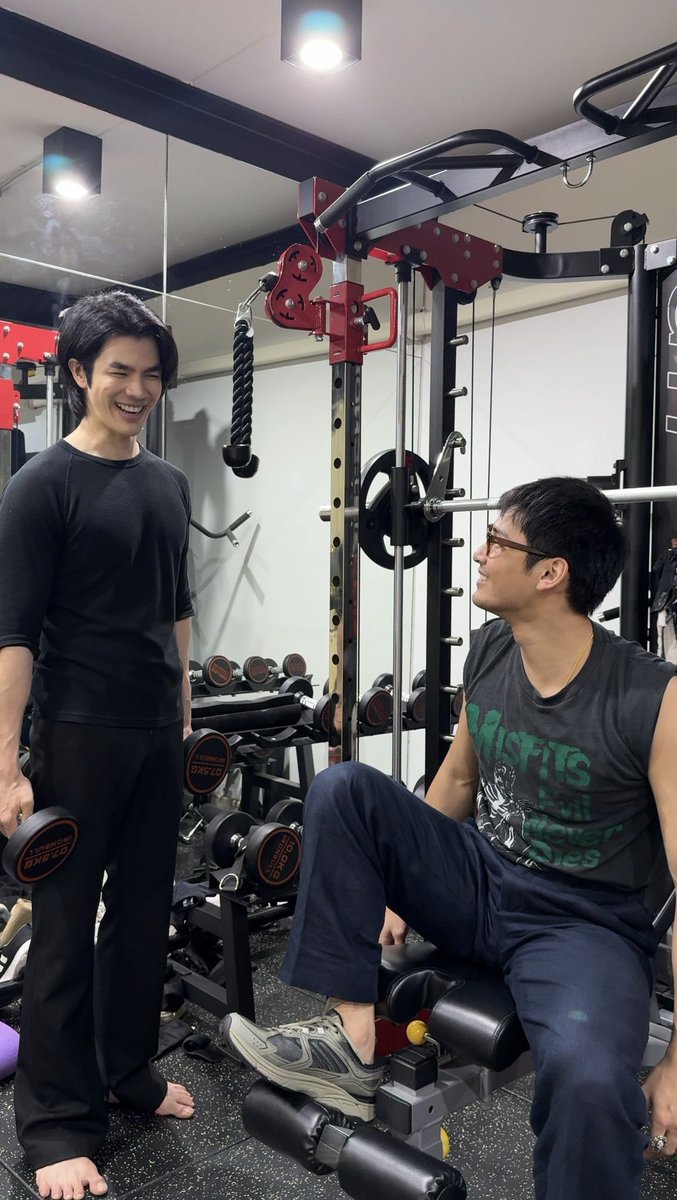 memi (@apomiao) on Twitter photo 