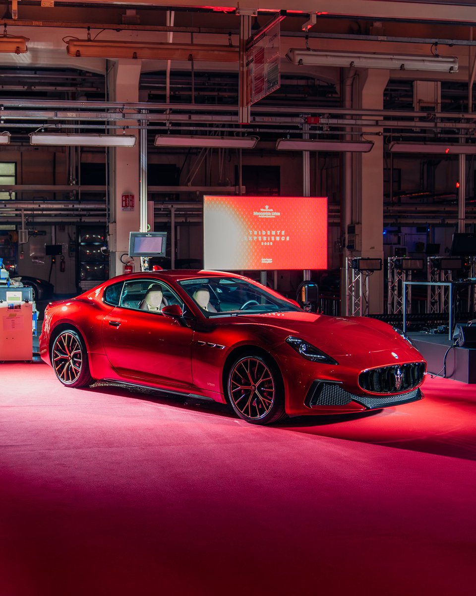 Maserati_HQ's tweet photo. The heart of creation. Inside the legendary Maserati plant, the soundscapes of @Dardust and a gastronomic journey by @massimobottura met the soul of Meccanica Lirica. A symphony of Italian excellence, composed in Modena, and made even more significant as the production of the GranTurismo and GranCabrio range – in all its versions – is coming back to its historic home. #Maserati​
#MaseratiGranTurismo #MaseratiGranCabrio