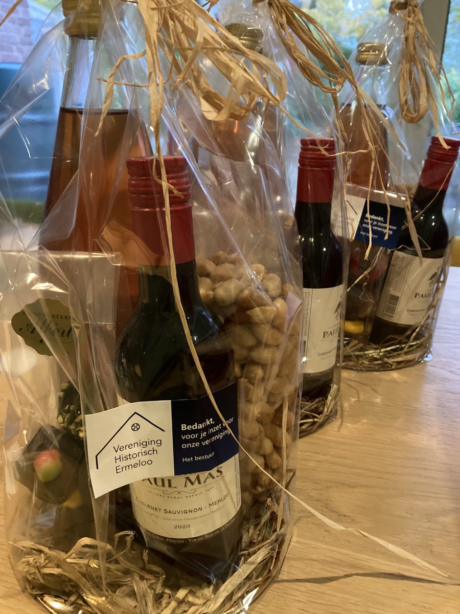 De eindejaarsattentie voor onze vrijwilligers staat gereed 🤗