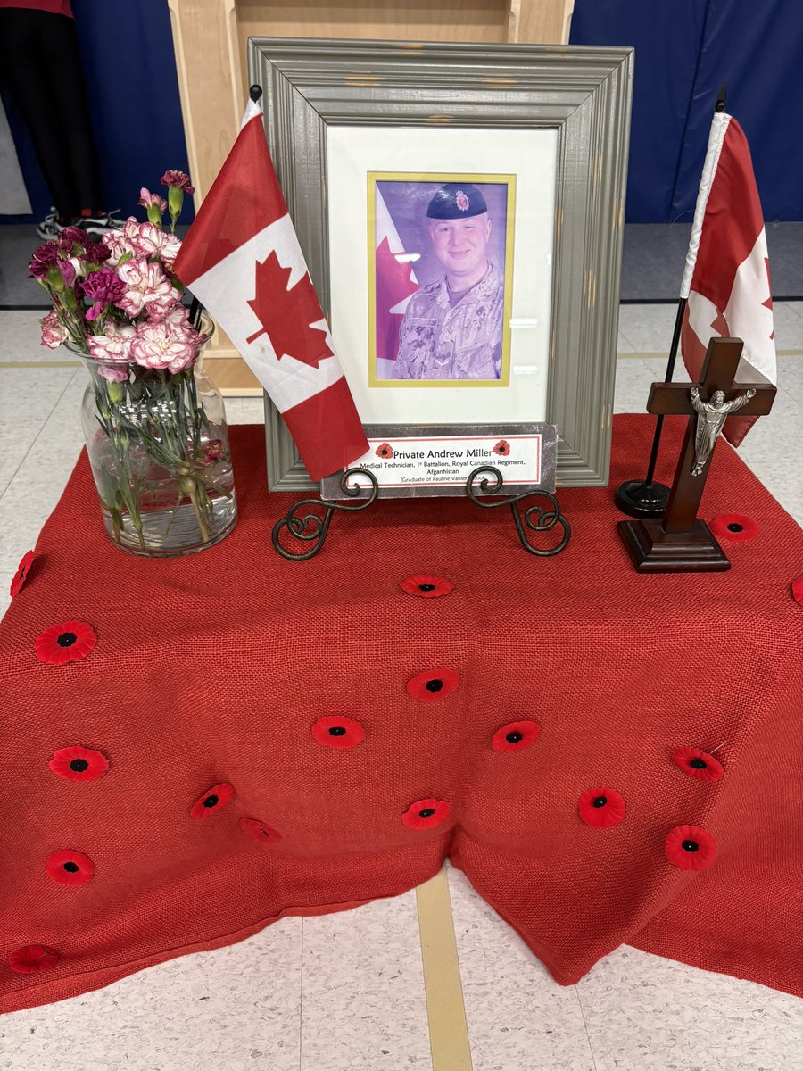 Thank you to Mrs. Passarelli’s grade 3/4 class, Mrs. Vigneault, Mme. Monga and our YFAs for our Remembrance Day Liturgy. We also remembered Private Andrew Miller, a Pauline Vanier graduate, who lost his life in Southern Kandahar, Afghanistan in 2010.