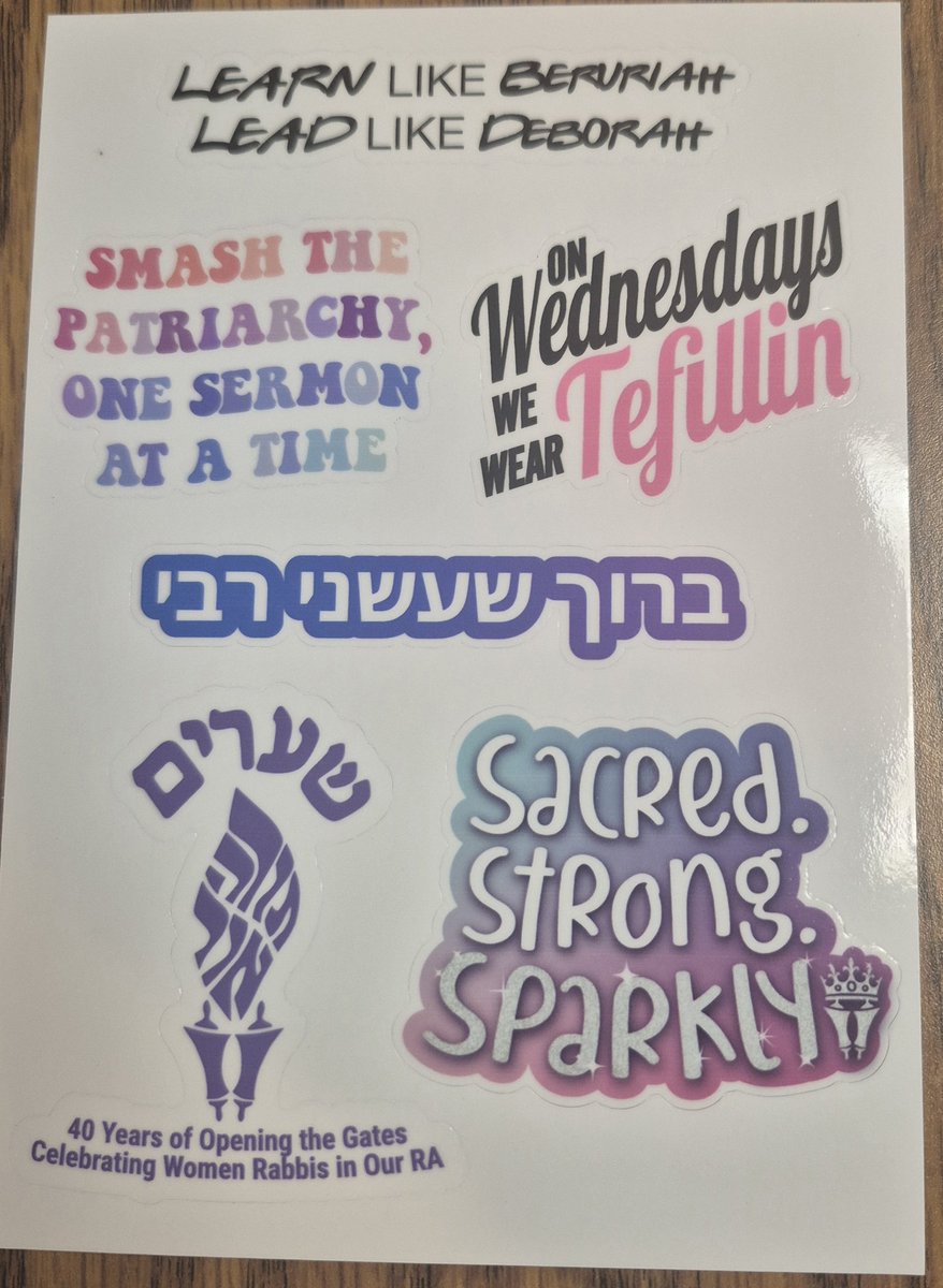 idit_lev's tweet image. Women rabbis swag
חוגגות 40 שנה להסמכת נשים לרבנות