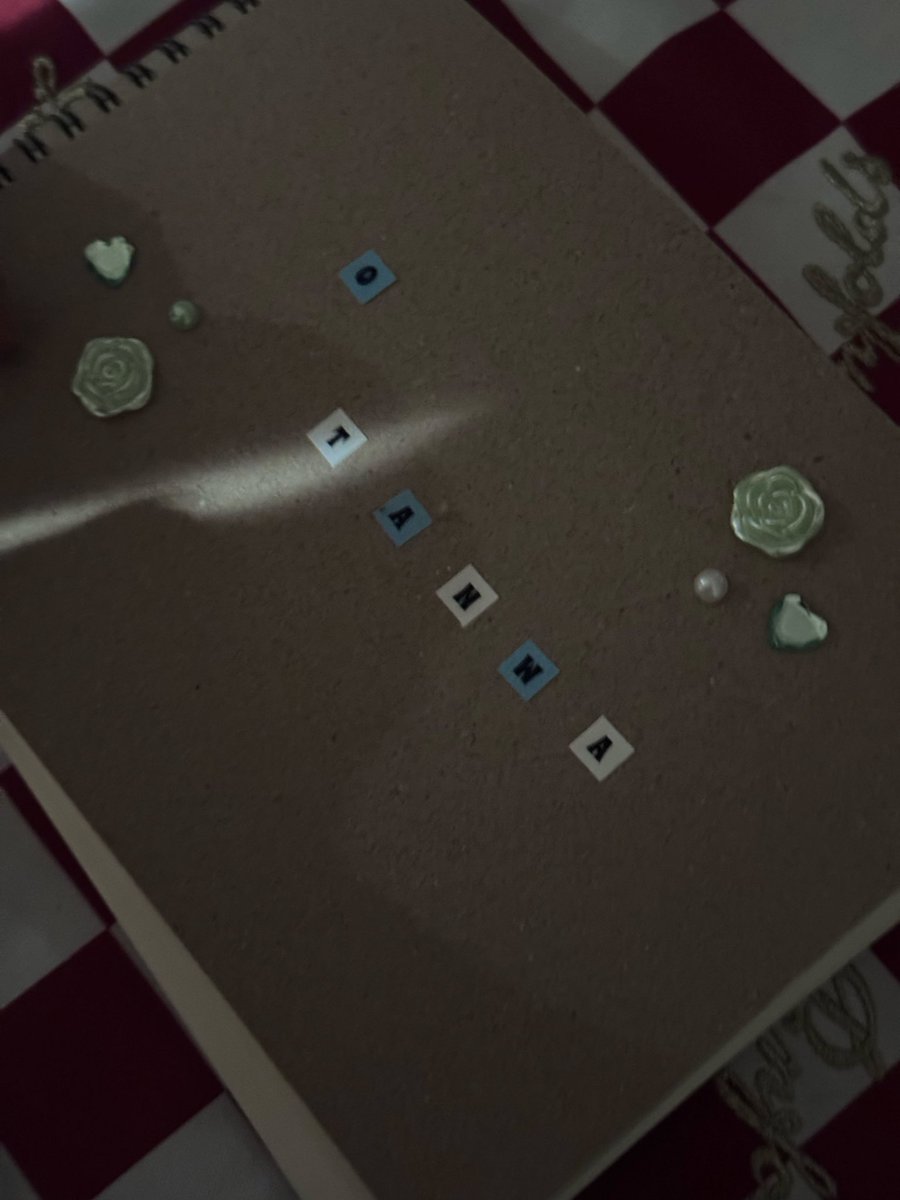 ,,, GN:) ,,,

.
.
#GreenyRose