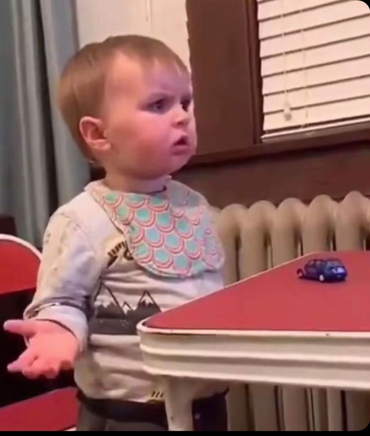 fidexcode's tweet image. For the last time:

Someone who uses JavaScript for both front-end and back-end 

Is the person a full-stack or not?