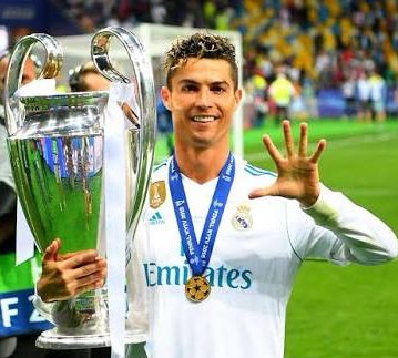 heis_fede's tweet photo. First player to reach: 
900+ goals:                        400+ assists:
               Real Madrid dominance 🤍 https://t.co/kCCntyvED3