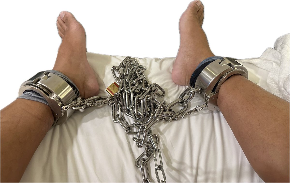 全身上鎖 tweet media