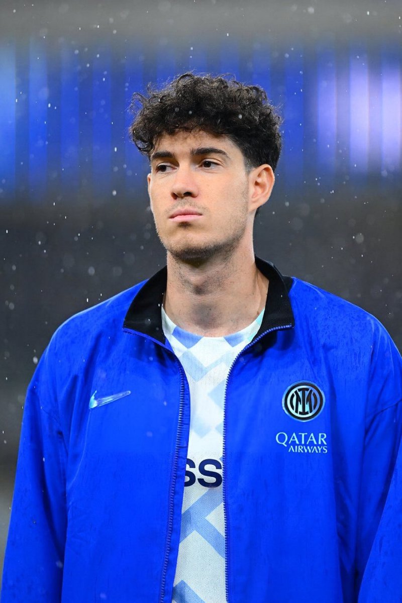 LFCVine's tweet photo. Liverpool are willing to spend €100m on Bastoni.🇮🇹💰

Arne Slot wants to sign the Italian in January to strengthen his defence.💪

[@qn_giorno] https://t.co/z2QPukZcOh