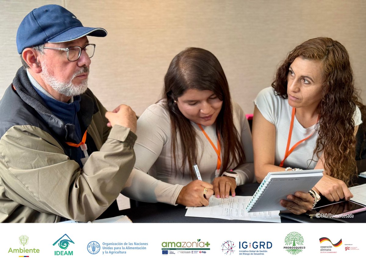 FAO_Colombia's tweet photo. Trabajamos articuladamente en cuatro módulos: monitoreo y alertas tempranas; verificación de incendios vía sensores; reporte nacional de áreas afectadas; y modelación de ecosistemas sensibles y regímenes de fuego. @UNGRD @CanadayColombia @MinAmbienteCo @IDEAM @UEenColombia https://t.co/eS7wIFDcu6