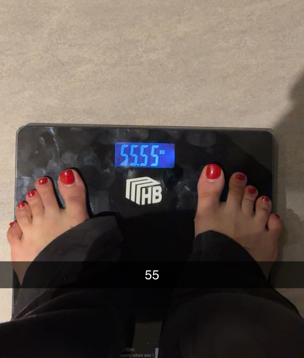 KafaLoves's tweet image. وصلت ✨وزني المثالي✨