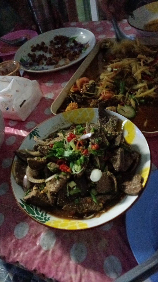 StepZeed3's tweet photo. คินนี้ที่บางวัว https://t.co/GYE7Y3UyY1