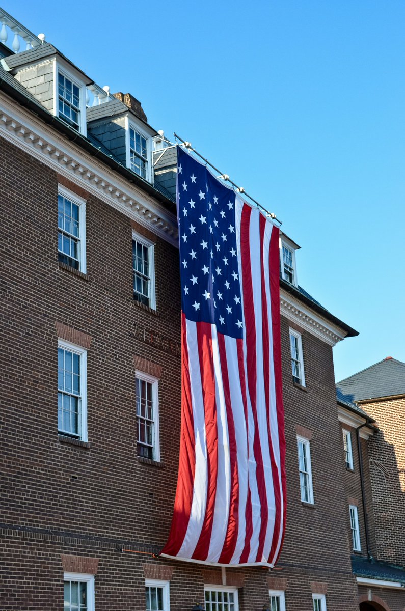 BostonSuites's tweet photo. Happy Veterans Day! Today and every day, we celebrate our heroes with gratitude and pride. 🇺🇸

📷: Mary Hammel https://t.co/3dPw2eLUQB