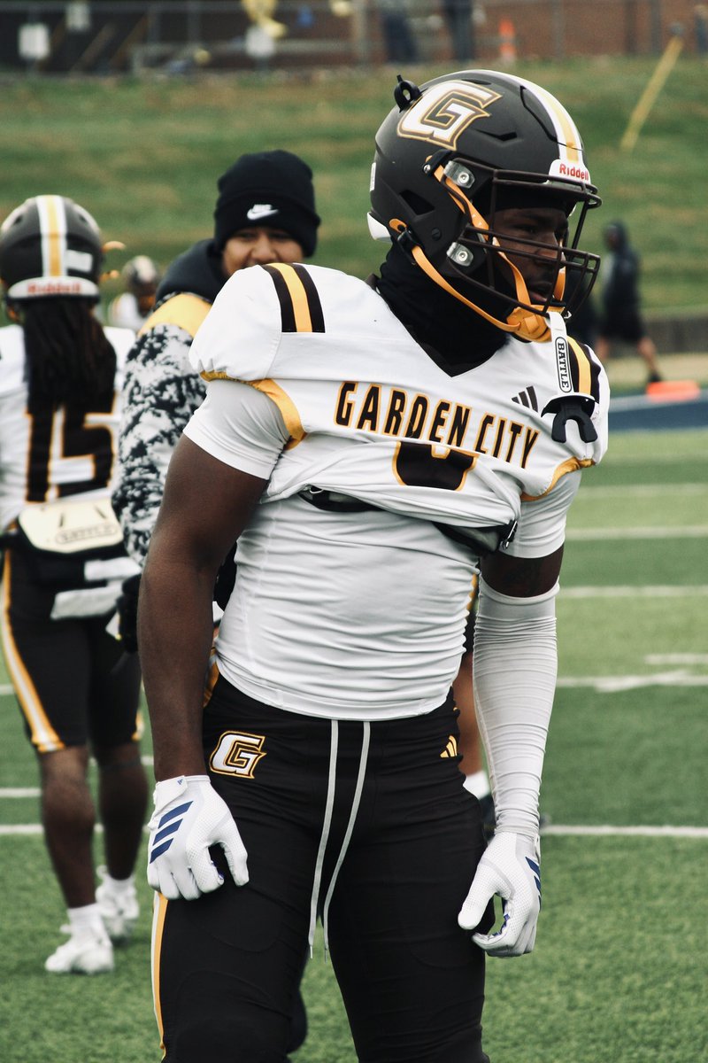 6’0 205 SS/FS/N 
Will Have AA in Dec ! 
2x JUCO DPOTW
JUCO INT/PICK 6 LEADER ! 
<a href="/KiyoshiHarris/">Coach Kiyoshi Harris</a> <a href="/_McCollom_Steve/">Steve McCollom</a> <a href="/CoachParkerJ/">Coach JParker</a> <a href="/CoachJ_Myrick/">Jalen Myrick</a>