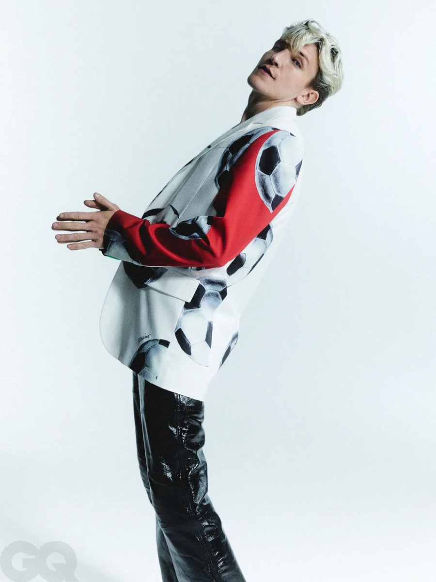 ewanmitchell_mx's tweet image. Hace un año 🌠

Ewan para GQ Man Of The Year 2024