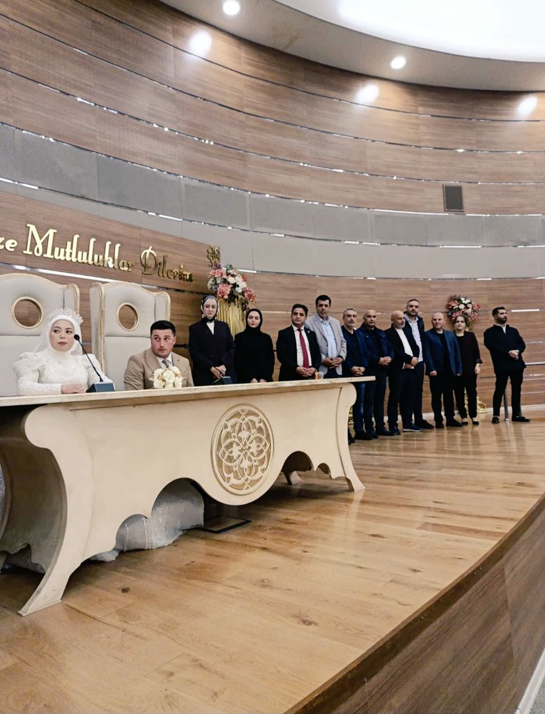 GAMAK' tan eski mesai arkadaşımız Osman kardeşimizin kardeşinin düğünü
RABBİM iki cihanda mutlu mesut etsin