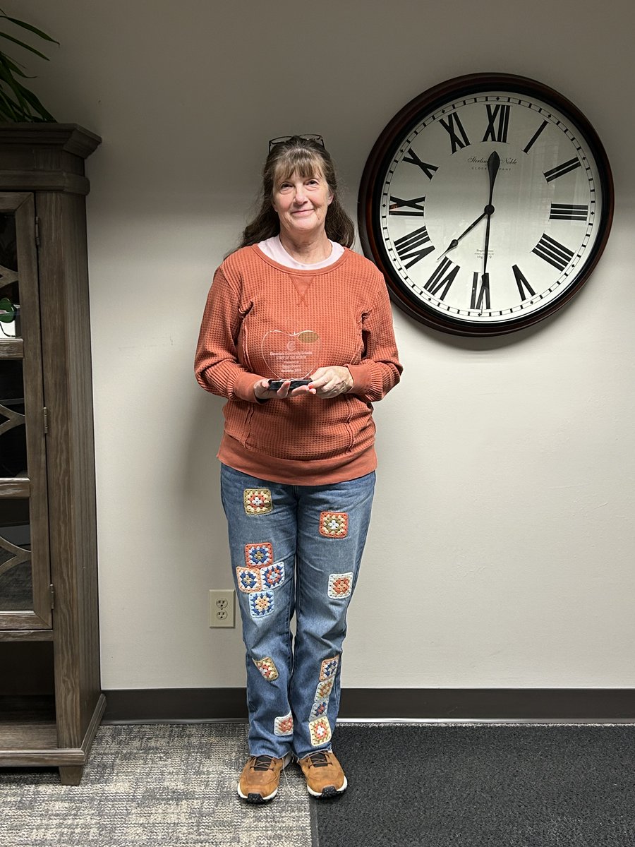 Congratulations to our CCSC Staff Member of the Month, CHS teacher, Traci Scott!

Thank you, Ms. Scott, for all you do for our students at Cloverdale High School. You are greatly appreciated!