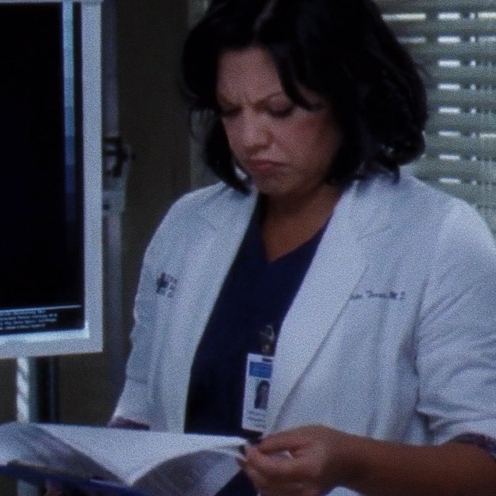 bestofcaIIiope's tweet image. she’s always so confused god bless her