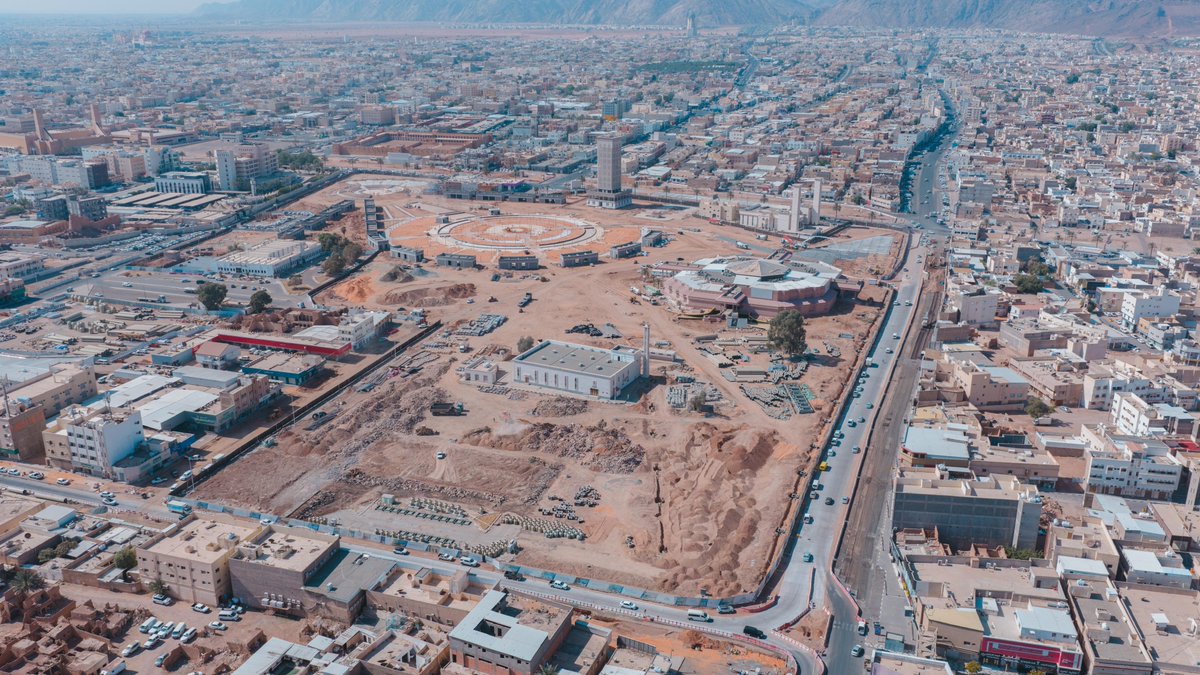 💎 | المنطقة المركزية

محاور تحيط بالمشروع 🚏
وتواكب وجهة تتشكل 🔻
🔹 شارع عفنان
🔹 شارع الرياض
🔹 شارع الملك فيصل
🔹 شارع الأمير مقرن بن عبدالعزيز
🔹 وعلى امتداد طريق الملك عبدالعزيز

كل محور هنا يقود إلى التحول القادم 🫀

#أنسناها_ومانسيناها
📸 | #حائل_الأجمل
#أمانة_منطقة_حائل