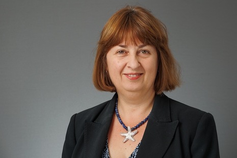 _drivertrainer's tweet photo. DVSA CEO Loveday Ryder steps down after leading the agency through a challenging period. Her exit comes amid record test waits, examiner unrest and concerns over post-pandemic recovery. DIA says it is an opportunity for fresh leadership. https://t.co/aDKSzYz3wb https://t.co/tnyI7qYYsP